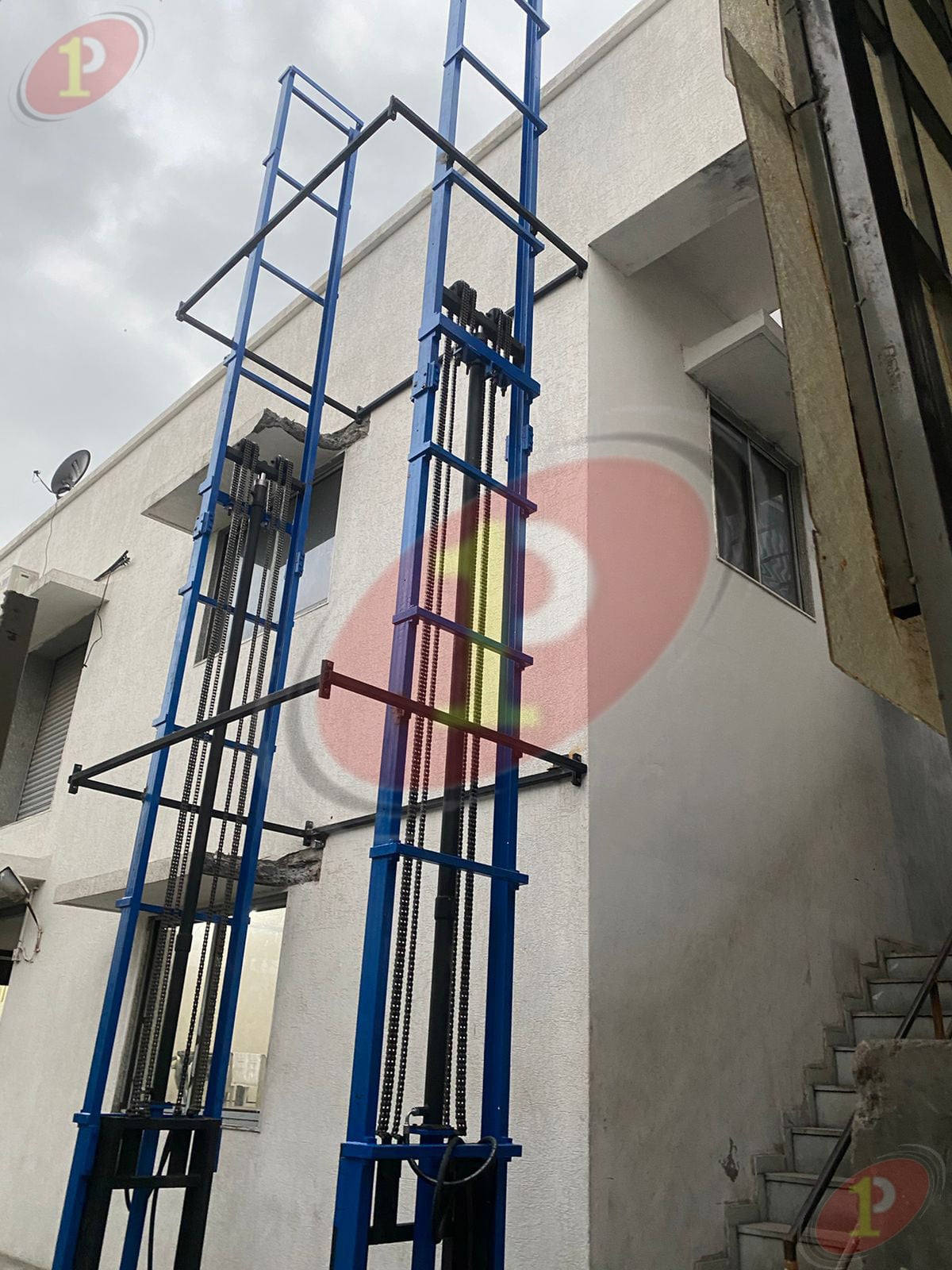 Hydraulic Double Mast Goods Lift Manufacturers